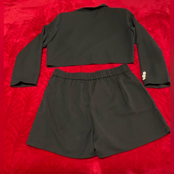 NWT Large Black Skort Suit Measurements in pics Stylish Professional Cute Flare - Picture 8 of 17